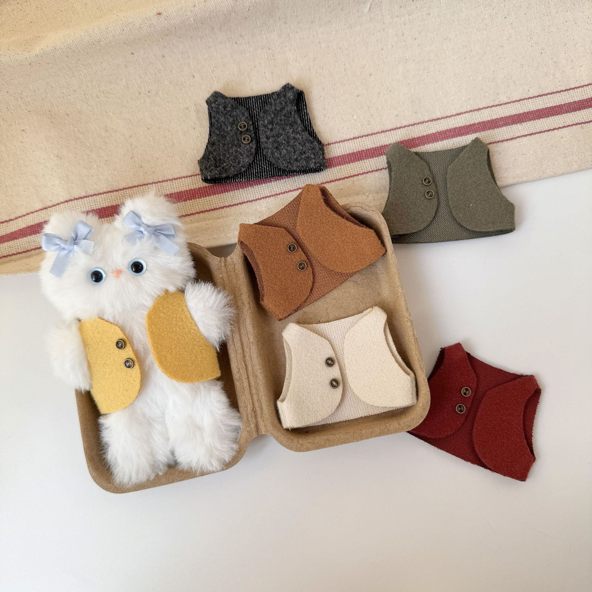 Vintage Collectible And Vintage Dolls - 1pc 10cm Blind Box Figure Clothes,