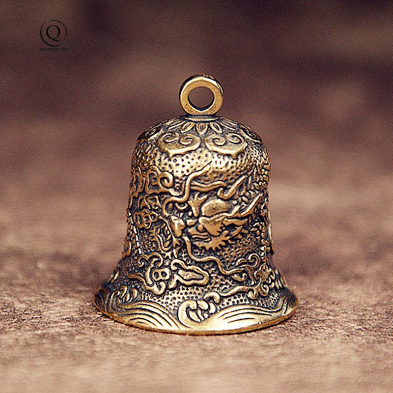 Vintage Brass Bell Carved Drag - Vintage Collectible Bells recension och pris