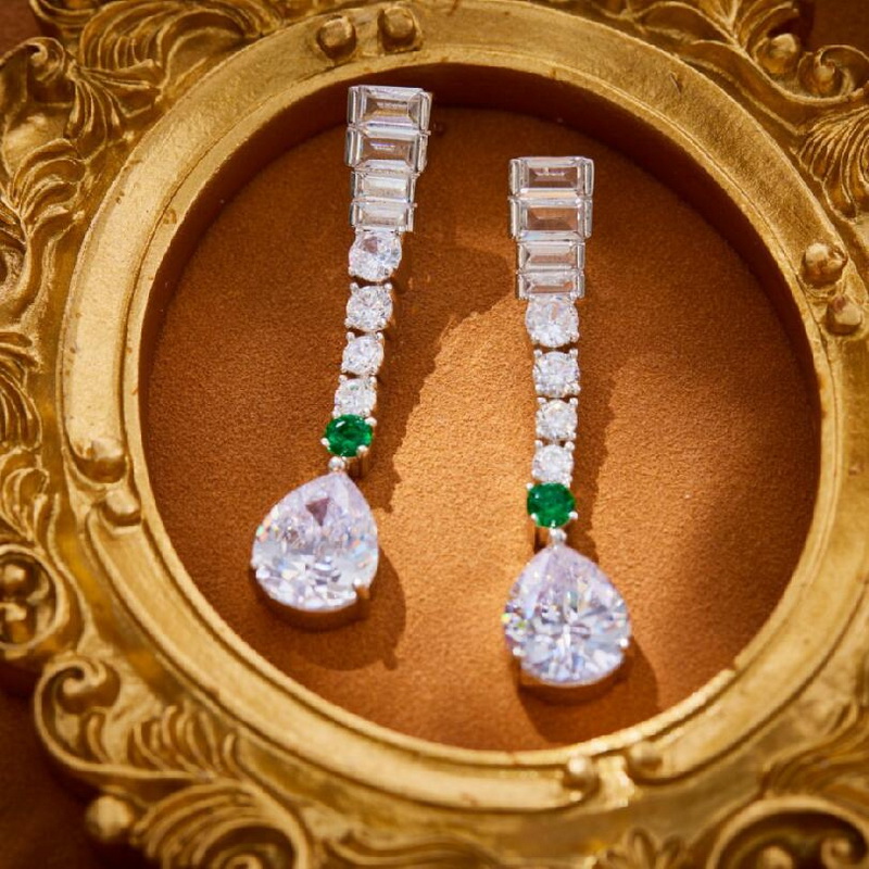 Designer Collection Style Earr - Vintage Collectible Jewelry recension och pris