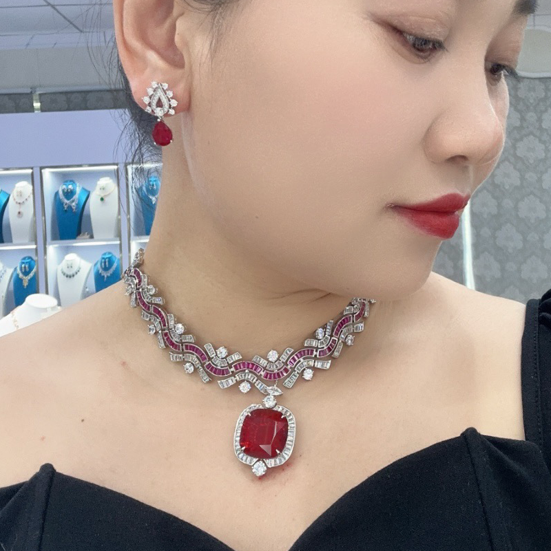 Designer Collection Style Neck - Vintage Collectible Jewelry recension och pris