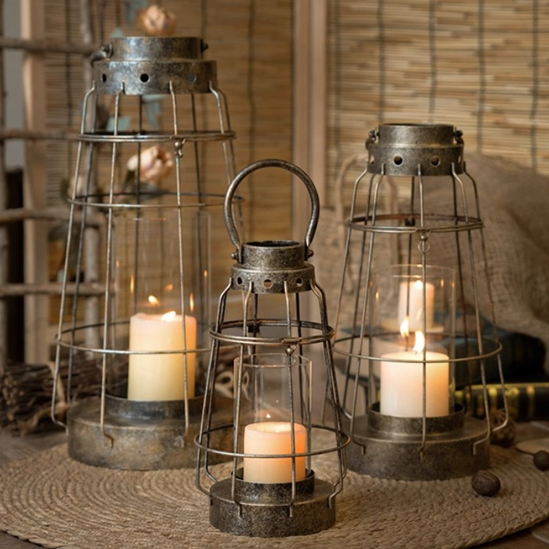 European Iron & Glass Candle H - Collectible Vintage Matches recension och pris