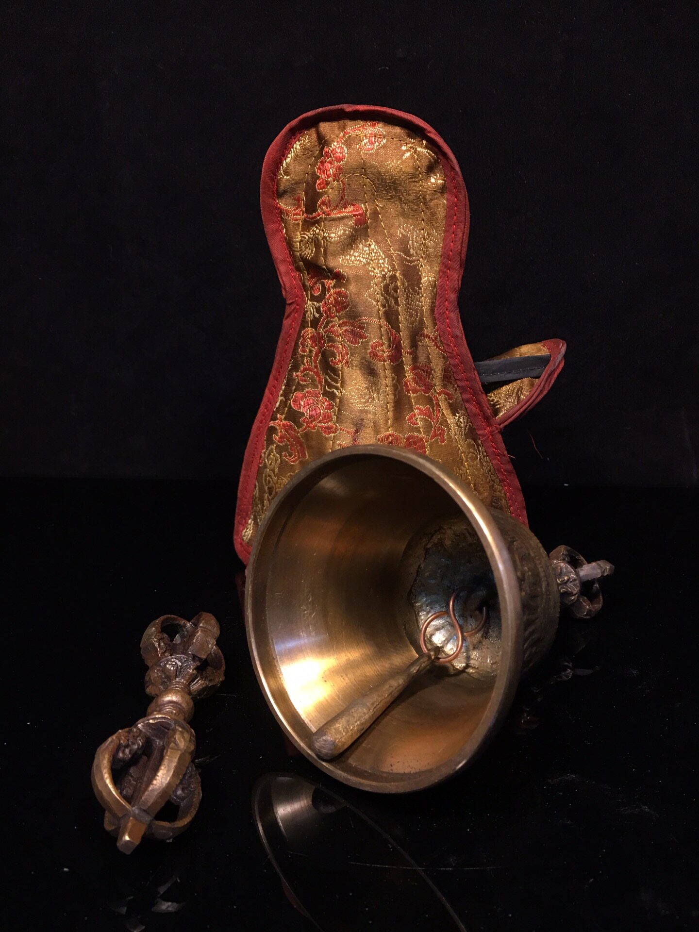 Vintage Pure Brass Vajra Bell  - Vintage Collectible Bells recension och pris